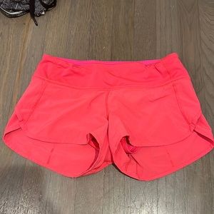 Lulu lemon speed up shorts size 4 2.5 inch